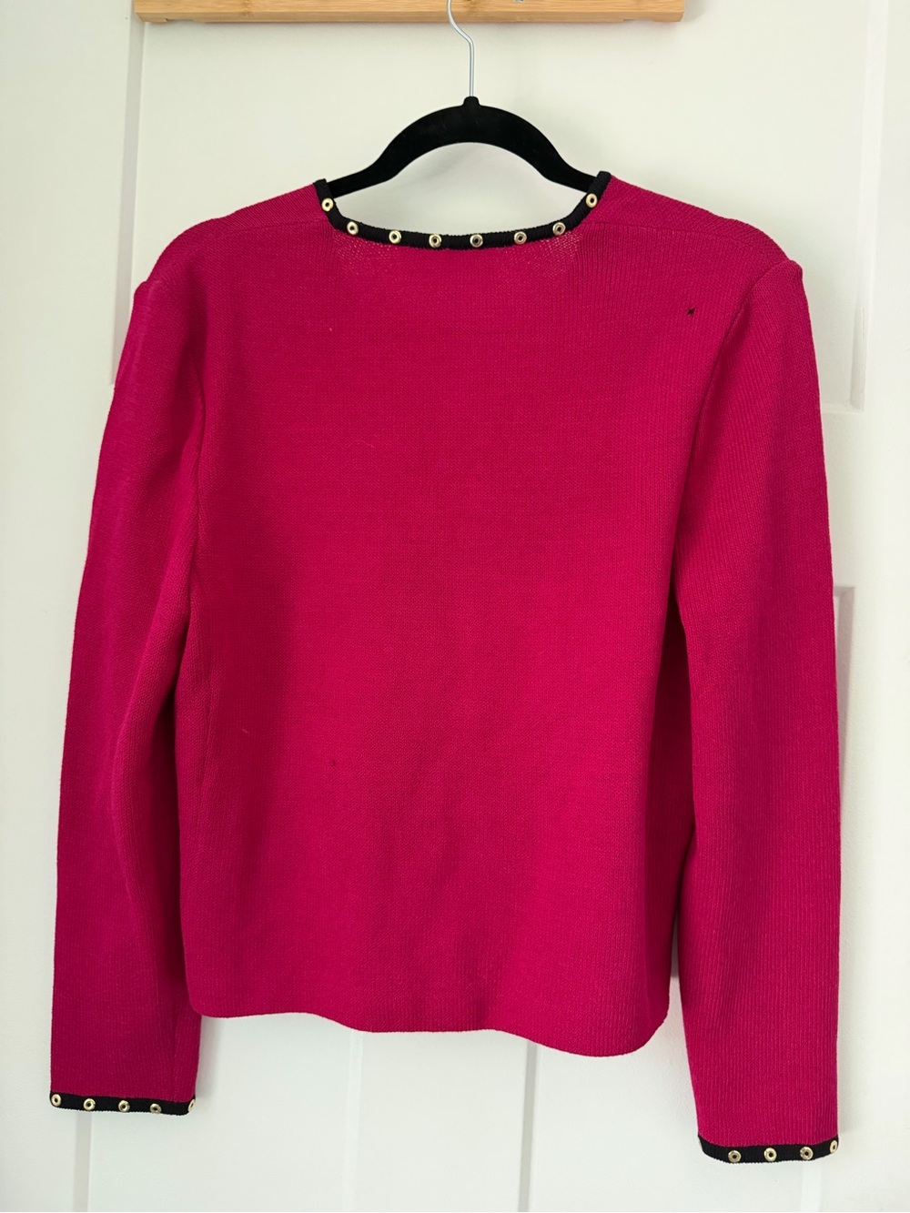 The vibrant pink ST JOHN collection sweater size 6 - Picture 6 of 7